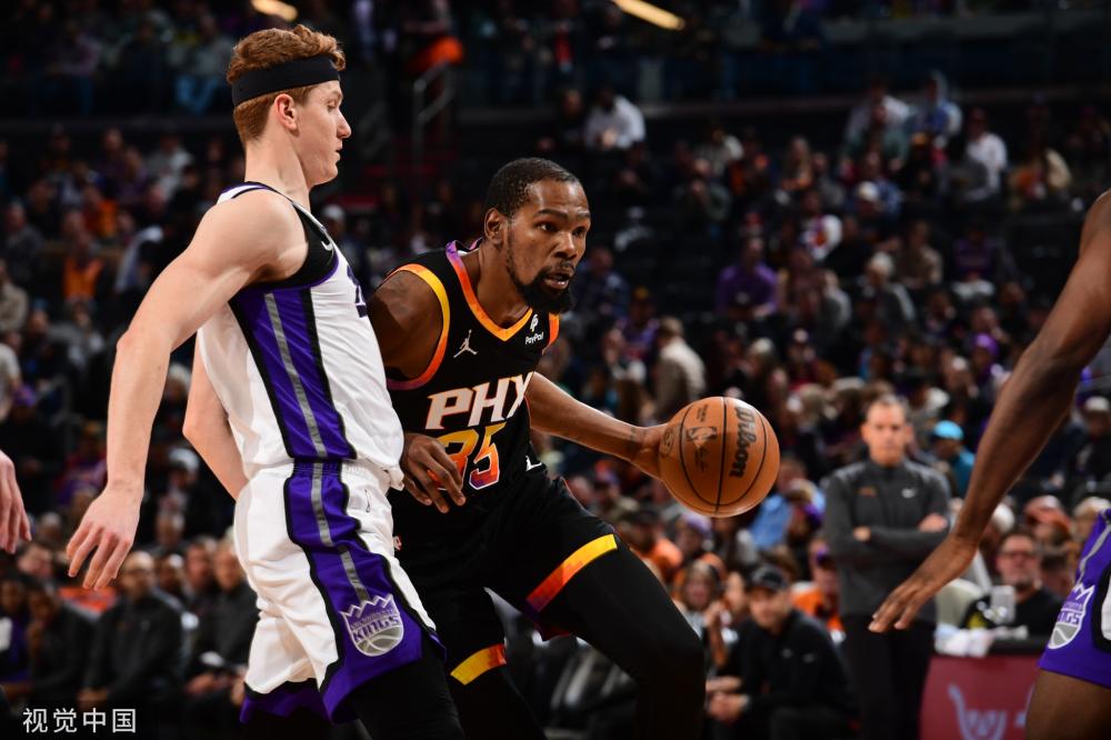 者的坚守与 者的坚守与