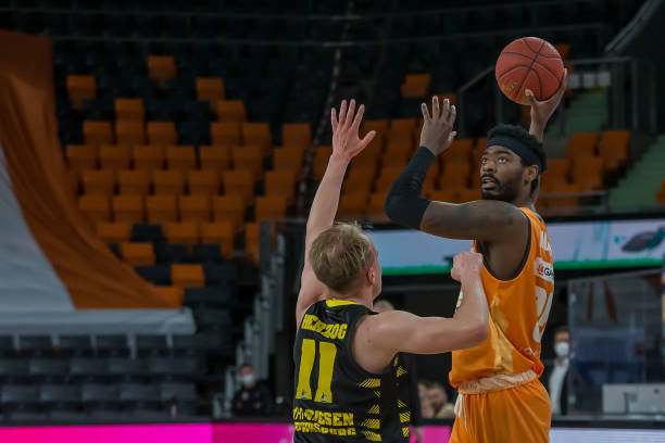 也成为让比 也成为让比